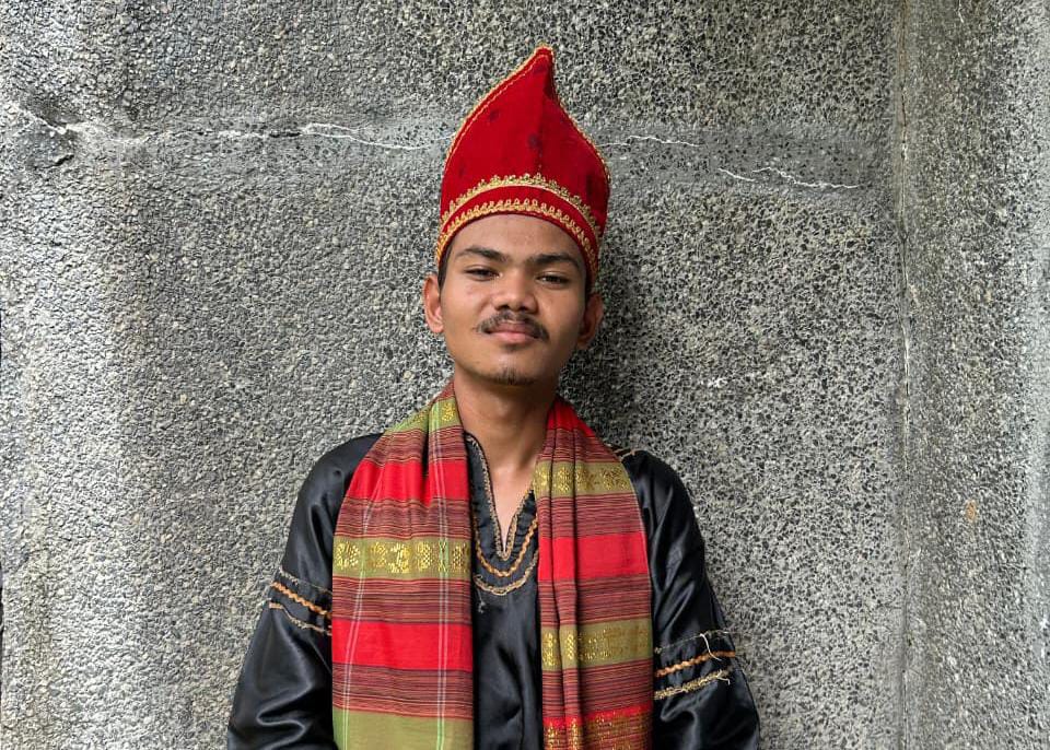 Penulis: Ari Yuliasril